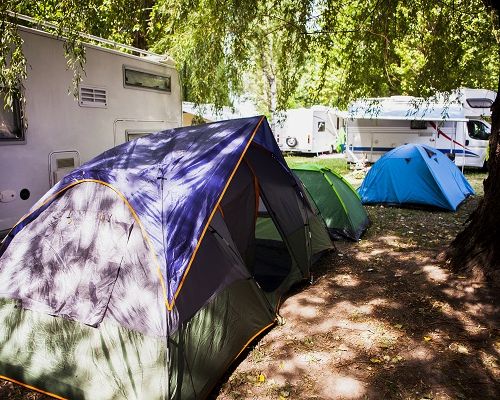 Tentes et camping-car